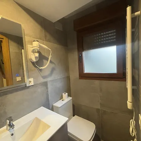 Casa Fredi - Les Cuartes 1 Y 2 * Cardes (Soto de Cangas)